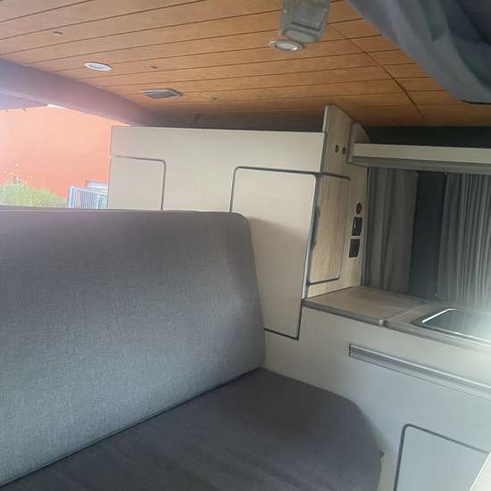 Volkswagen T6 Transporter 2.0 TDI 2015 (HU bis 06/28) - Bild 7