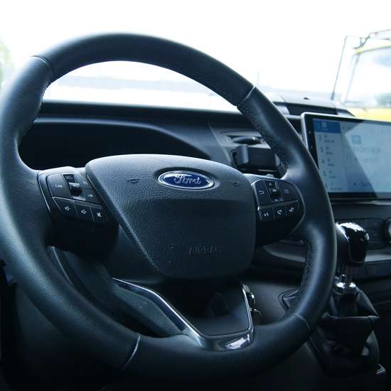 Ford FETMOBIL FETVan AT6 offroad VOLLAUSSTATTUNG 100% autark! 2025 (HU bis 09/28) - Bild 13