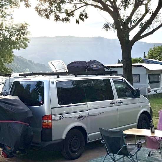 Volkswagen T5 Shuttle 2009 (HU bis 08/28) - Bild 5