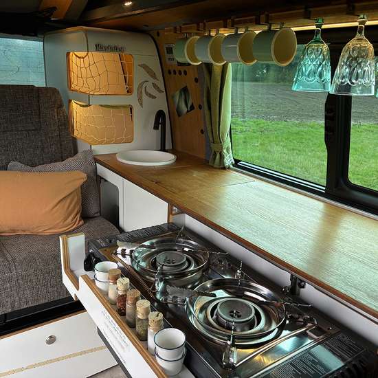 Volkswagen T6.1 VANTOPIA Dreamer DSG Designausbau - Bild 4