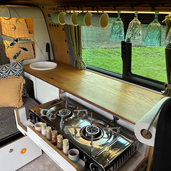 Volkswagen VW T6.1 VANTOPIA Dreamer | Designausbau | Echtholz-Details | Aufstelldach - Bild 12