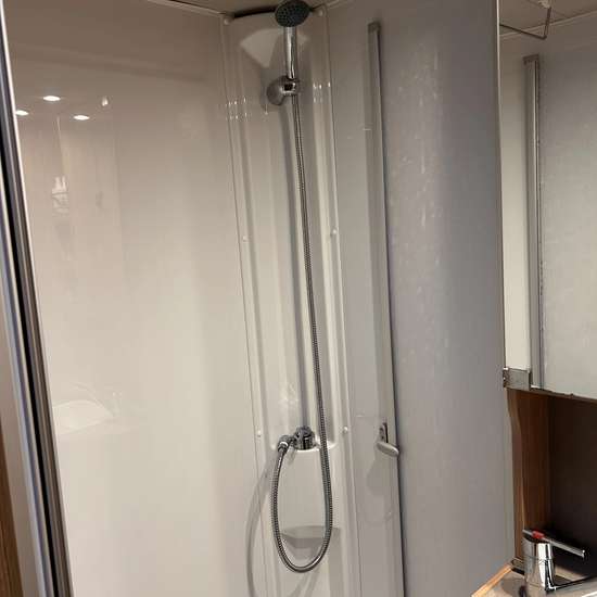 Weinsberg CaraHome 700 DG 2021 (HU bis 12/26) - Bild 9