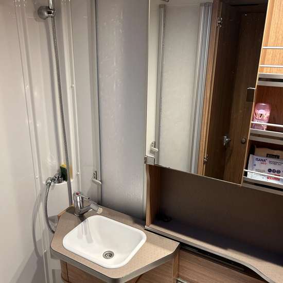 Weinsberg CaraHome 700 DG 2021 (HU bis 12/26) - Bild 8