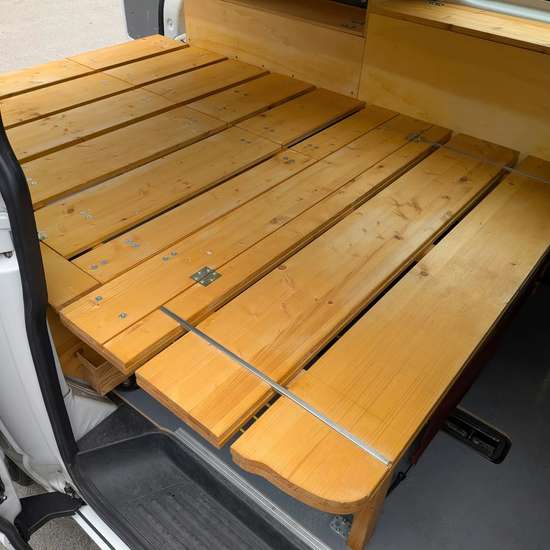 Volkswagen T5 Transporter 2.0 2010 (HU bis 10/27) - Bild 10