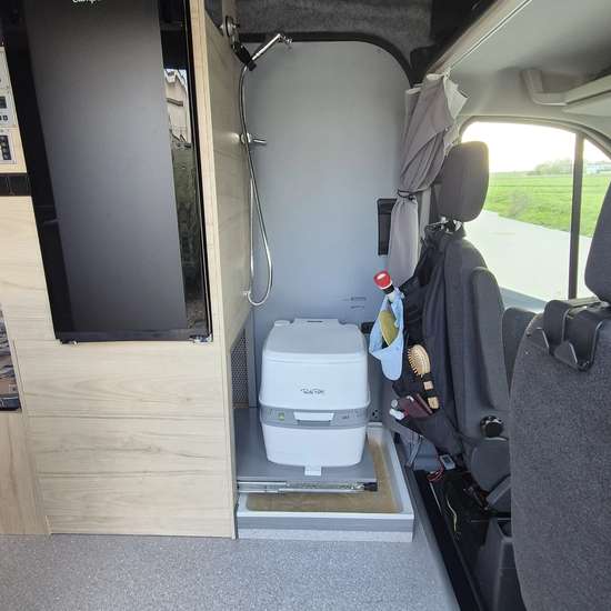 Ford Transit 2.0 TDCi 4x4 2014 (HU bis 08/27) - Bild 9