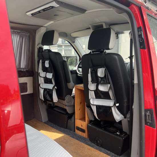 Volkswagen T5 2009 (HU bis 03/27) - Bild 11