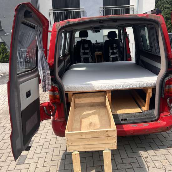 Volkswagen T5 2009 (HU bis 03/27) - Bild 5