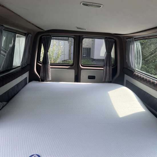 Volkswagen T5 2009 (HU bis 03/27) - Bild 8