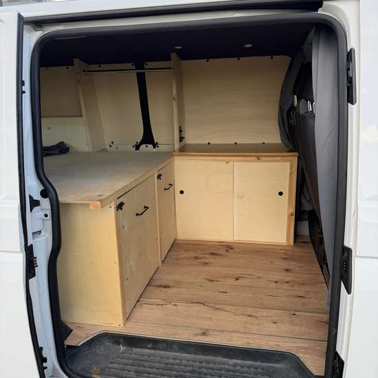 Volkswagen T6 Transporter Lang 2017 (HU bis 03/27) - Bild 11