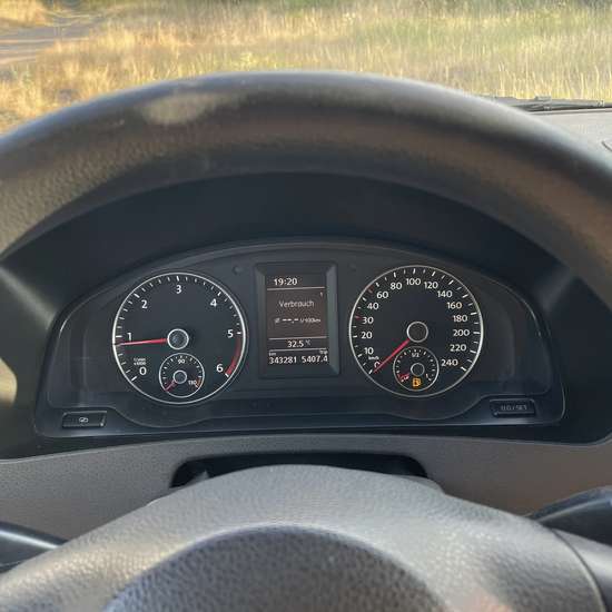 Volkswagen T5.2 2011 (HU bis 03/28) - Bild 12