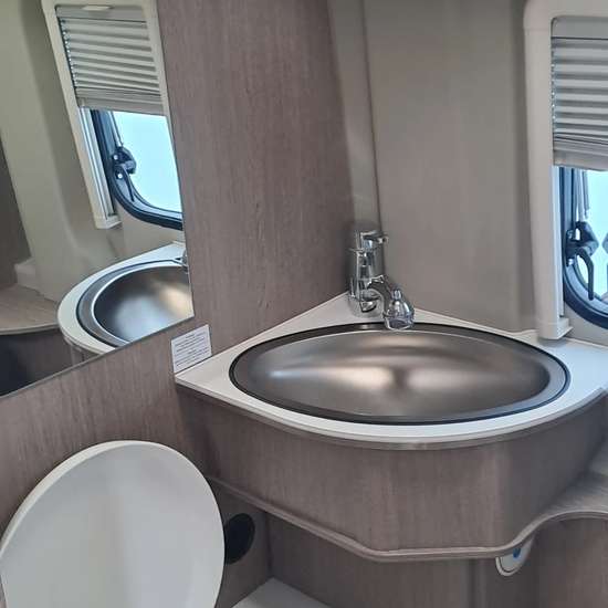 Pössl Roadcruiser 2020 (HU bis 08/27) - Bild 4