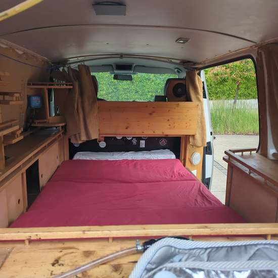 Volkswagen T5 Transporter 2007 (HU bis 01/27) - Bild 2