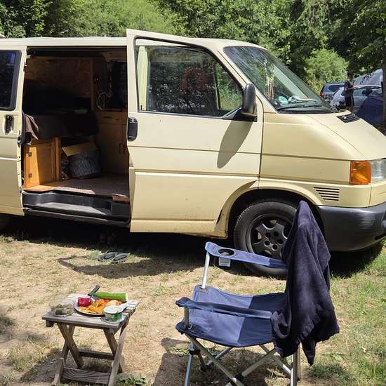 Volkswagen VW T4 Multivan, 2,5 TDI, 88 PS 2003 (HU bis 02/28) - Bild 10