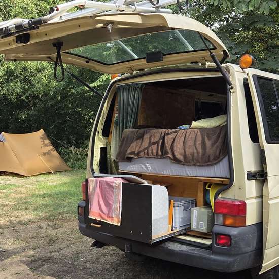 Volkswagen VW T4 Multivan, 2,5 TDI, 88 PS 2003 (HU bis 02/28) - Bild 12