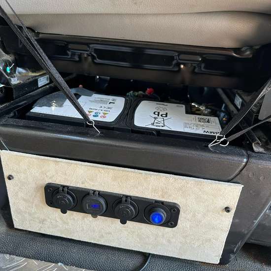 Volkswagen T5 Transporter 1.9 TDI 2006 (HU bis 08/28) - Bild 11