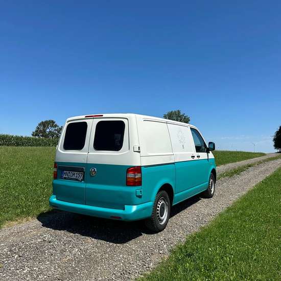 Volkswagen T5 Transporter 1.9 TDI 2006 (HU bis 08/28) - Bild 2