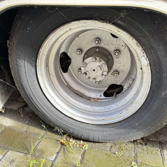 Toyota Hilux Dolphin Aufbau Oldtimer - Bild 14