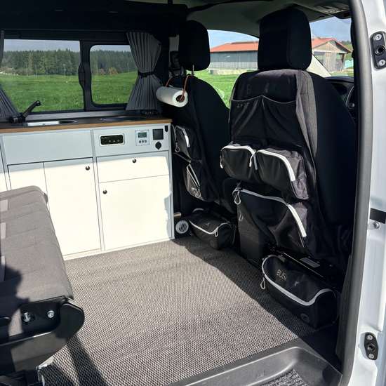 Opel Vivaro 2024 (HU bis 03/27) - Bild 9